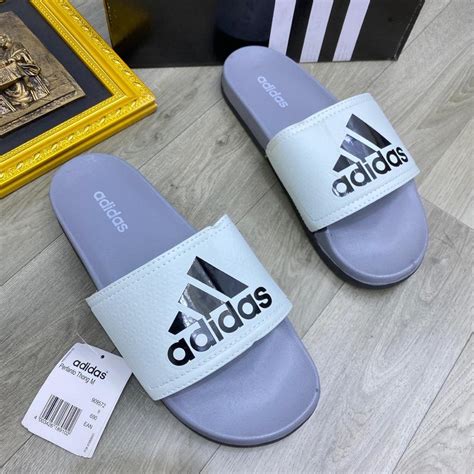 adidas slippers geleen|Adidas club slippers.